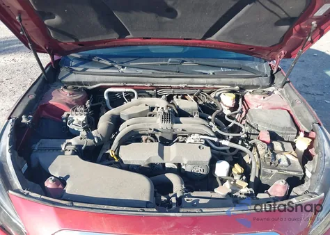 2018 Subaru Legacy 2.5I Premium из США, поврежденный, VIN 4S3BNAC67J3027115